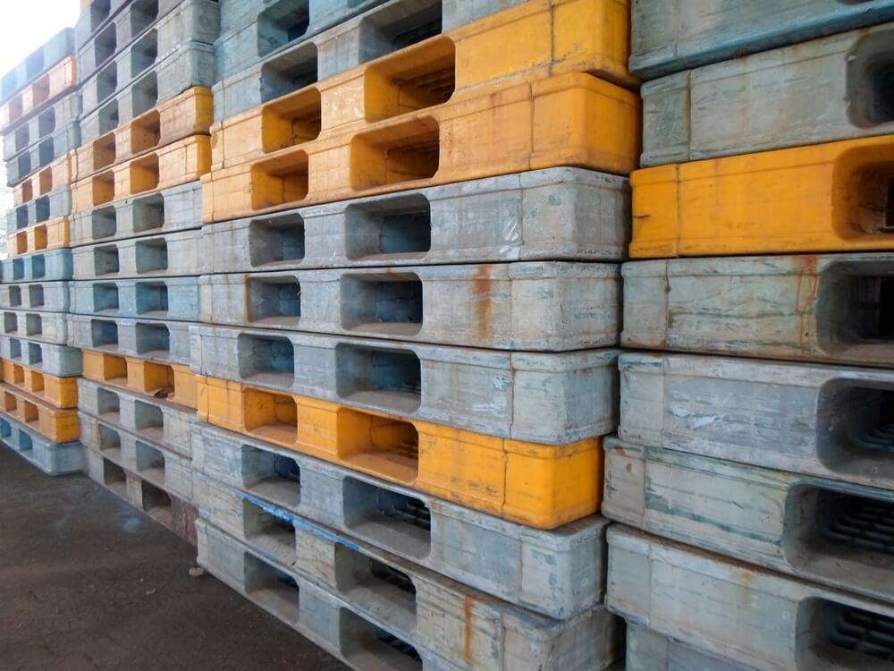 pallet plastik bekas