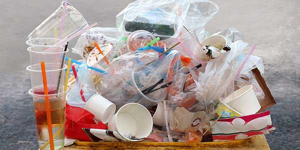 Cara untuk Mengurangi Sampah Plastik adalah