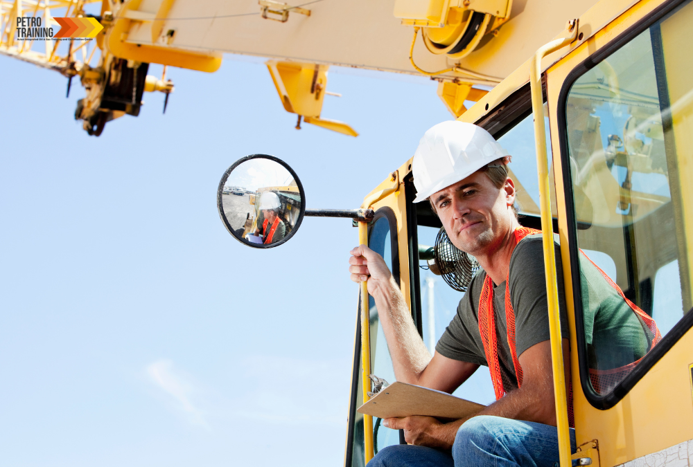 Operator Crane Adalah Profesi Vital dalam Industri Konstruksi: Peran, Tanggung Jawab, dan Keterampilan yang Dibutuhkan