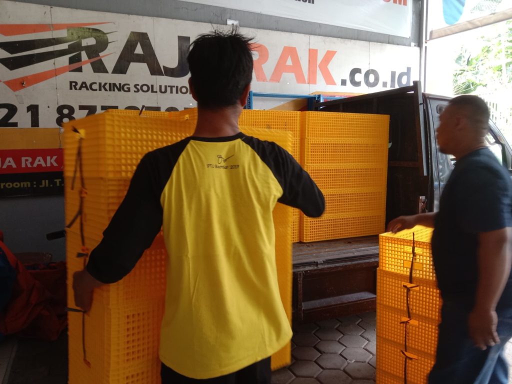 Box Container Plastik Industri Rabbit 7303 ke Kupang - NTT - Nusa Tenggara Timur