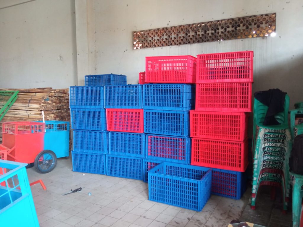 BOX CONTAINER PLASTIK INDUSTRI RABBIT, KIRIM KE JAKARTA UTARA OLEH TIM RAJA PLASTIK INDONESIA