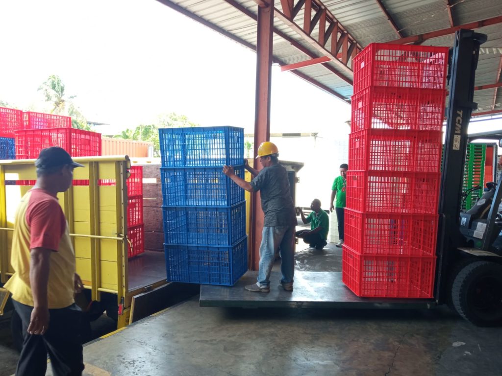 BOX CONTAINER PLASTIK INDUSTRI RABBIT, KIRIM KE JAKARTA UTARA OLEH TIM RAJA PLASTIK INDONESIA