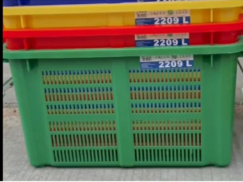 INDUSTRIAL CONTAINER 2209L GREEN LEAF KERANJANG INDUSTRI UKURAN 69,8 x 47,9 x 37,5 CM