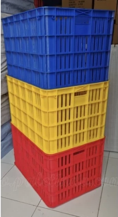 KERANJANG INDUSTRI BESAR CONTAINER BOX PLASTIK RABBIT 7007 + RODA: Solusi Container Box Plastik Industri Beroda yang Praktis, Kuat, dan Efisien untuk Gudang & Produksi