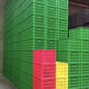 KERANJANG INDUSTRI BESAR CONTAINER BOX PLASTIK RABBIT 7007 + RODA: Solusi Container Box Plastik Industri Beroda yang Praktis, Kuat, dan Efisien untuk Gudang & Produksi