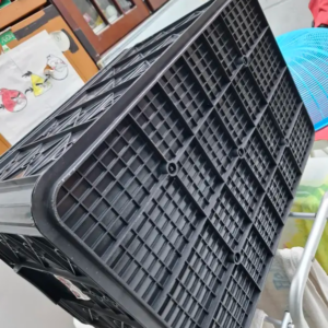 Container Box Plastik Industri Rapat Hitam Murah YTH-19B Low Grade 61x41x24 Cm | Raja Plastik Indonesia