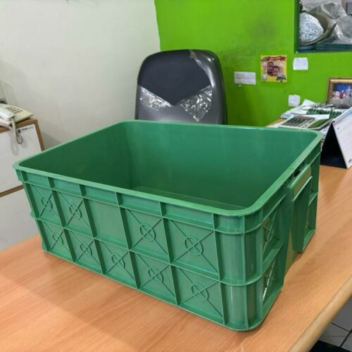 Container Box Plastik Industri Rapat Hijau Murah YTH-19B Medium Grade Ukuran 61x41x24 cm | Raja Plastik Indonesia