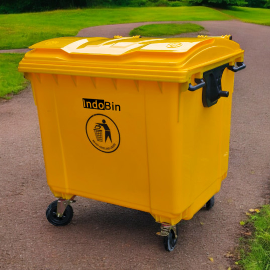 TEMPAT SAMPAH BESAR PLASTIK 1100 LITER INDOBIN TIPE B1100P + RODA: Solusi Tempat Sampah Jumbo Berkapasitas 1100 Liter dengan Roda Heavy Duty untuk Kebutuhan Industri dan Fasilitas Umum