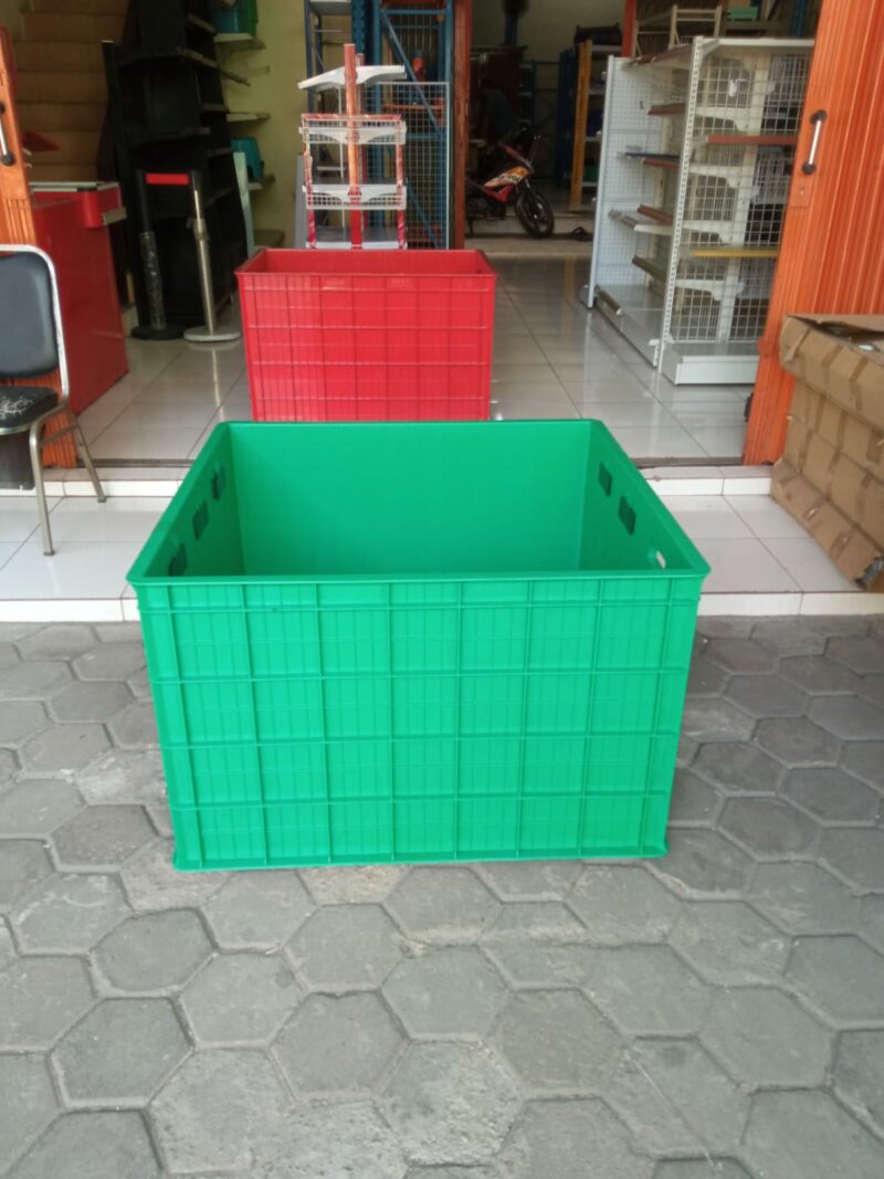 CONTAINER BOX INDUSTRI BESAR PLASTIK RAPAT 640 LITER ATARI 9883 (3) CONTAINER BOX INDUSTRI BESAR PLASTIK RAPAT 640 LITER ATARI 9883 UKURAN 100x100x64 CM | RAJA PLASTIK INDONESIA