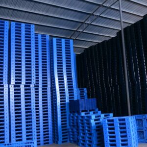 PALLET PLASTIK BARU WARNA BIRU LINHUI 1111 STACKABLE 110x110x15 CM (2) PALLET PLASTIK BARU WARNA BIRU LINHUI 1111 STACKABLE 110x110x15 CM | RAJA PLASTIK INDONESIA